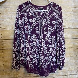 Lucky Brand floral long sleeve shirt 🛍